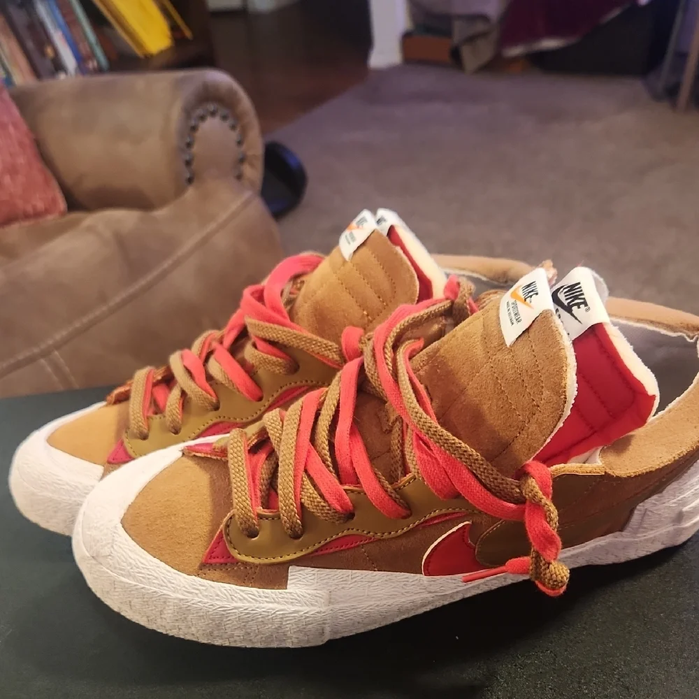 "Nike Blazer Low × Sacai Sneakers - Picture 3 of 8